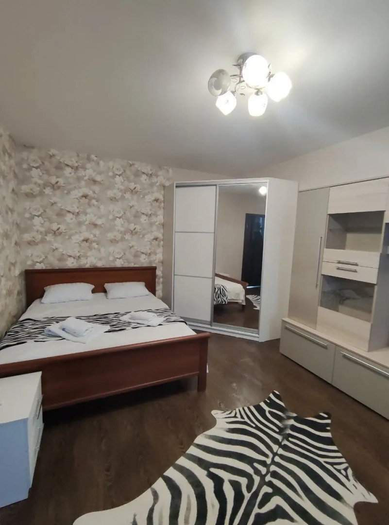 Апартаменты 1-комнатные рядом с Волгой в 6-ом микрорайоне