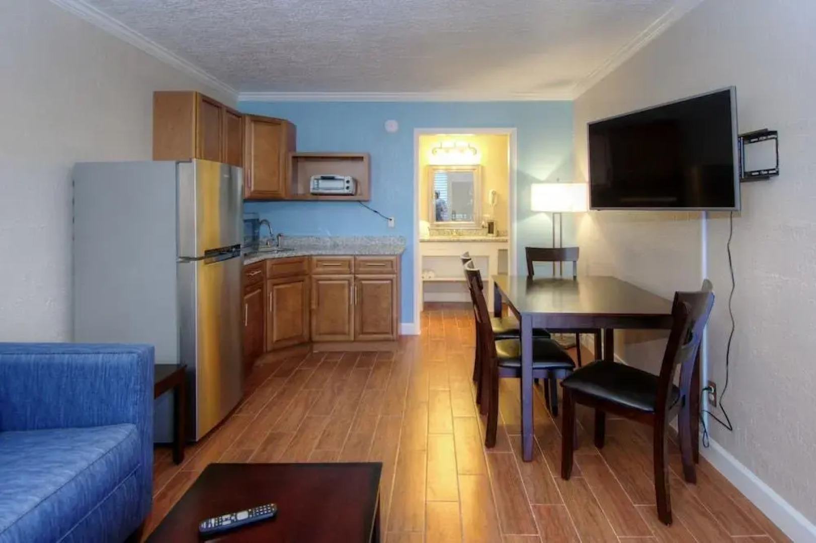 Мини Отель Melbourne All Suites