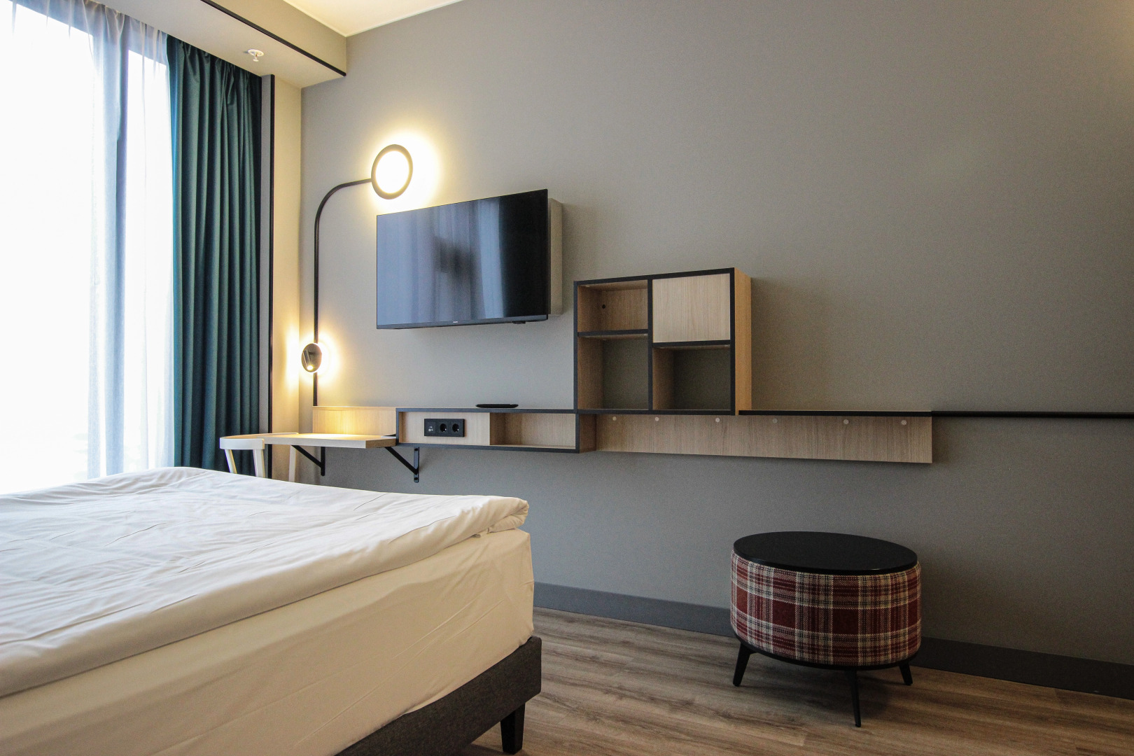 Отель Дом на Луне