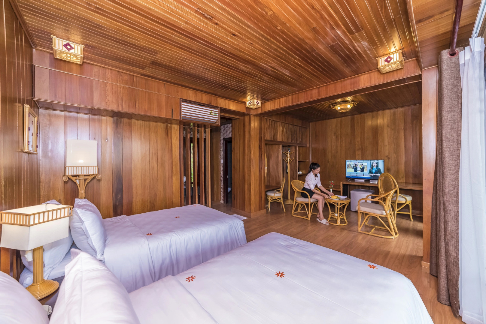 Отель Sankofa Village Hill Resort and Spa