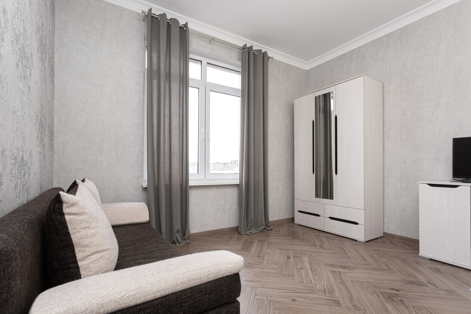 Апартаменты на Севастьянова