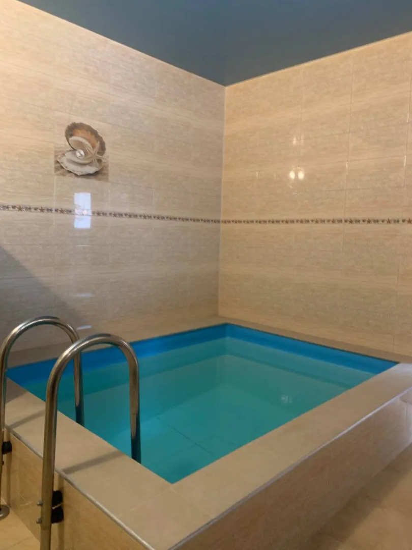 Отель Эльтур