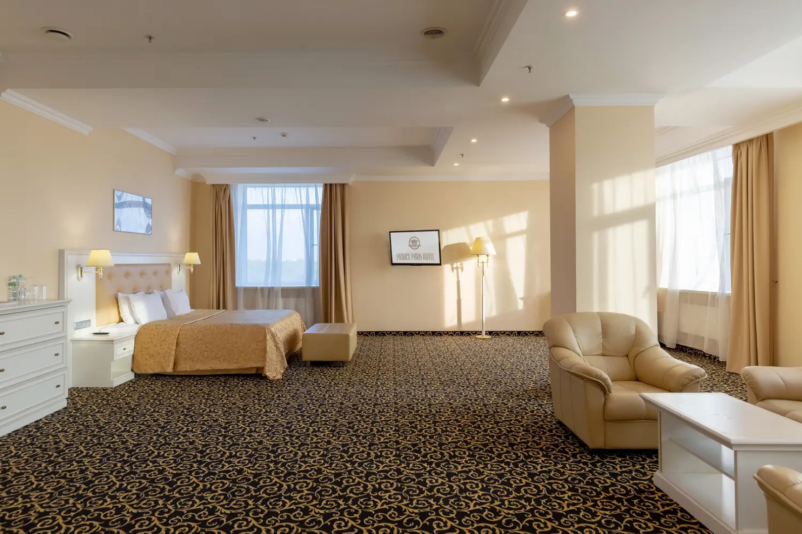 Принц Парк Отель