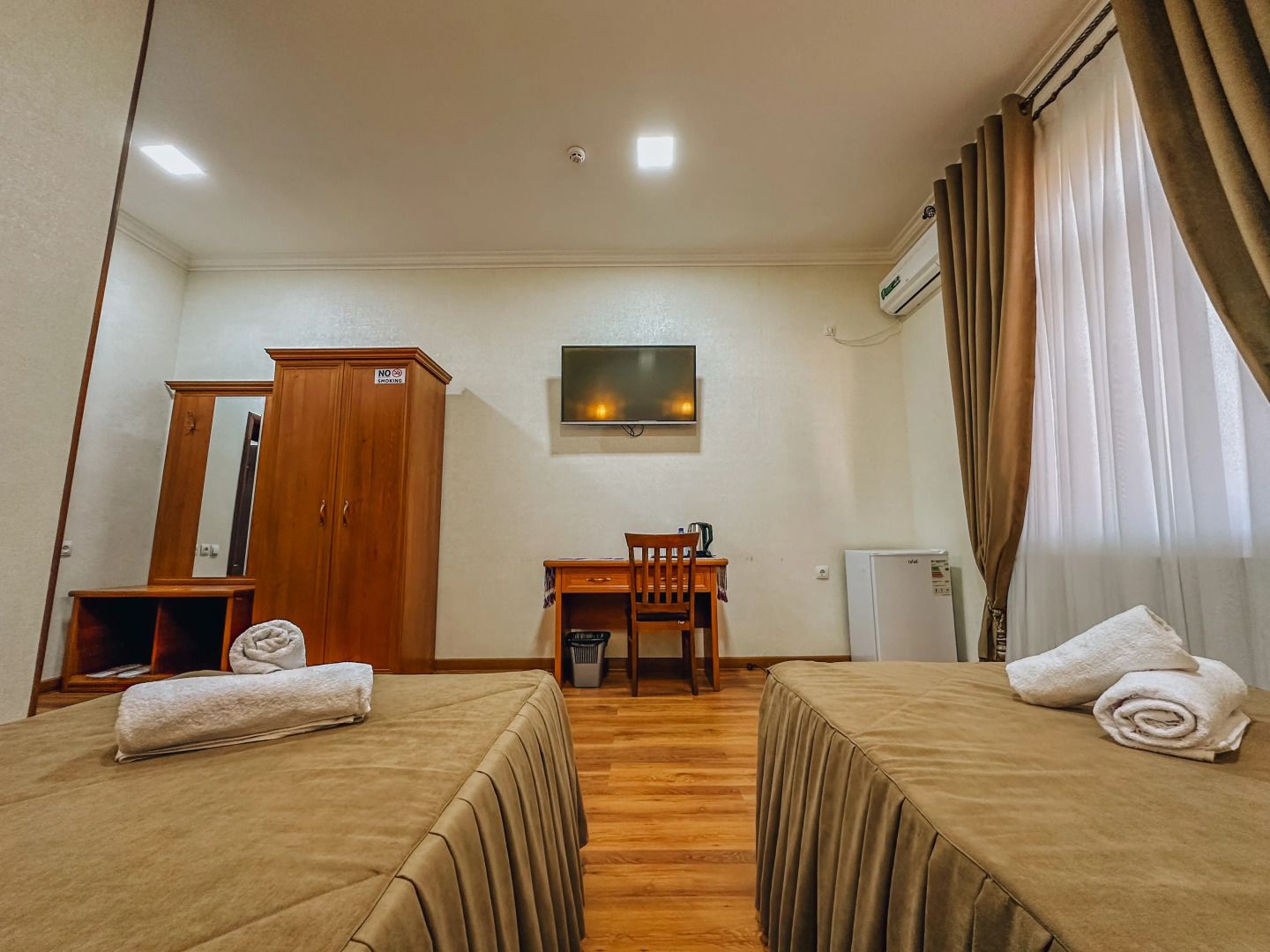 Отель Pakhlavon Hotel