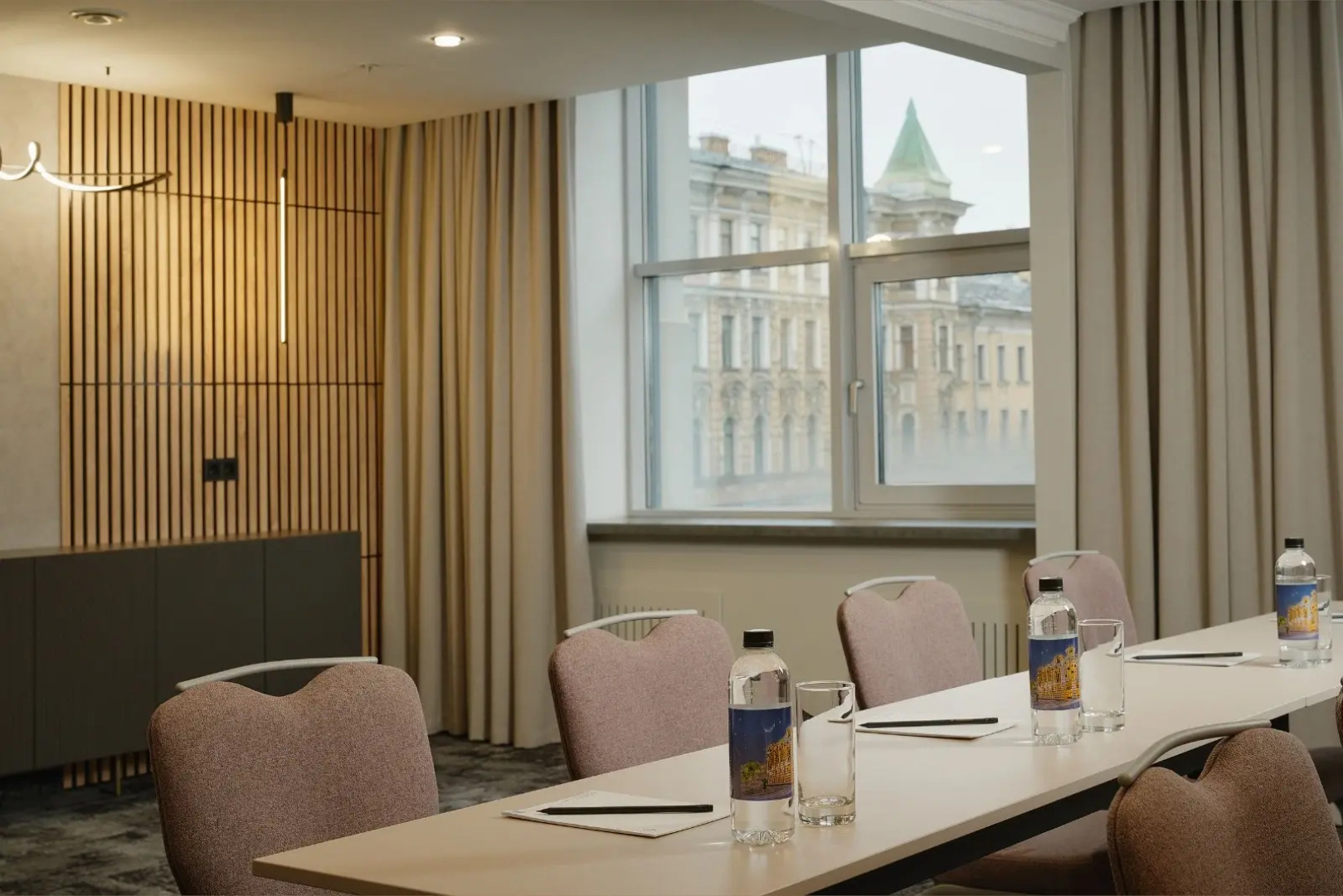 Отель Гранд Отель Эмеральд