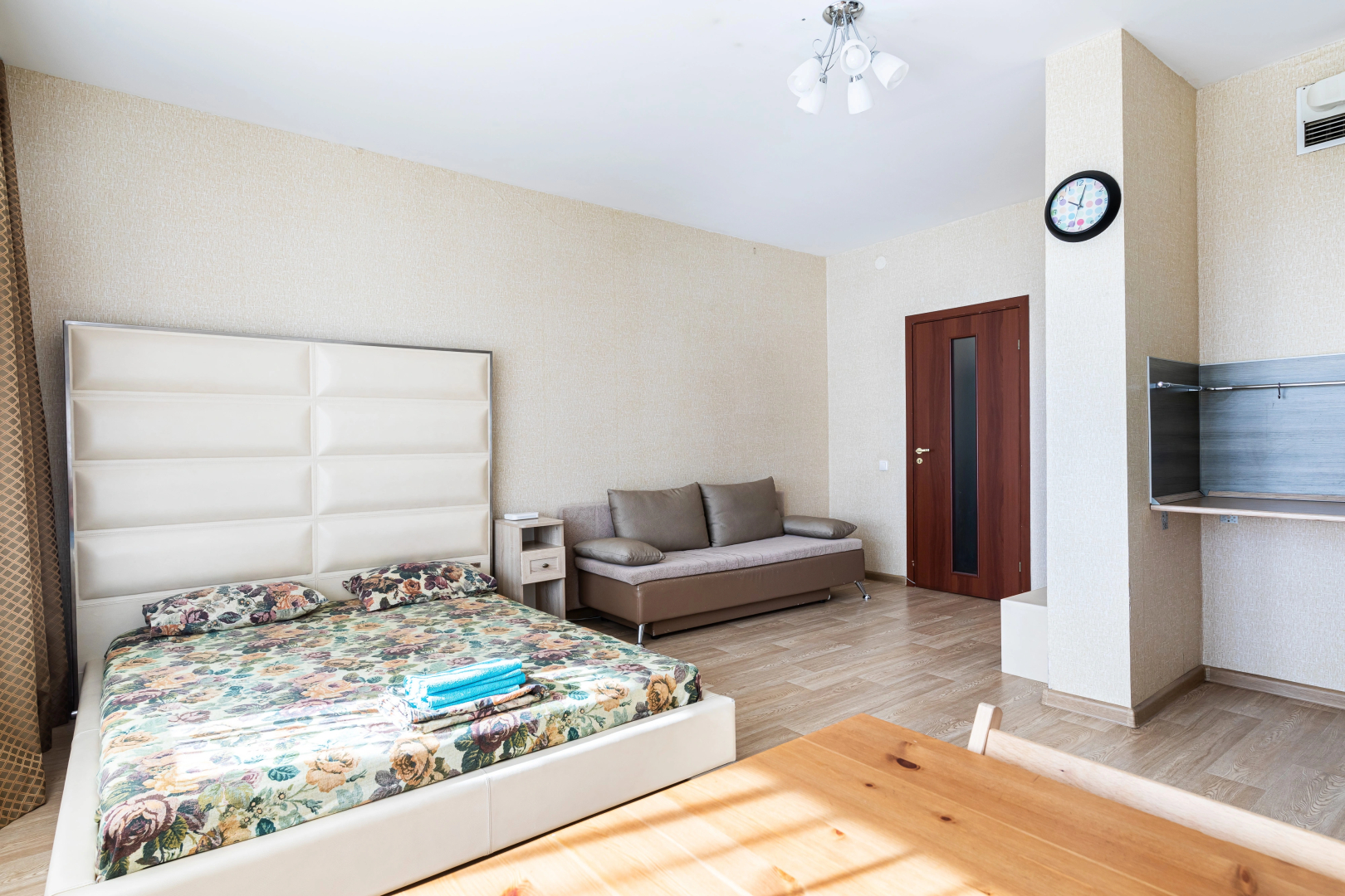 Апартаменты прекрасная светлая студия