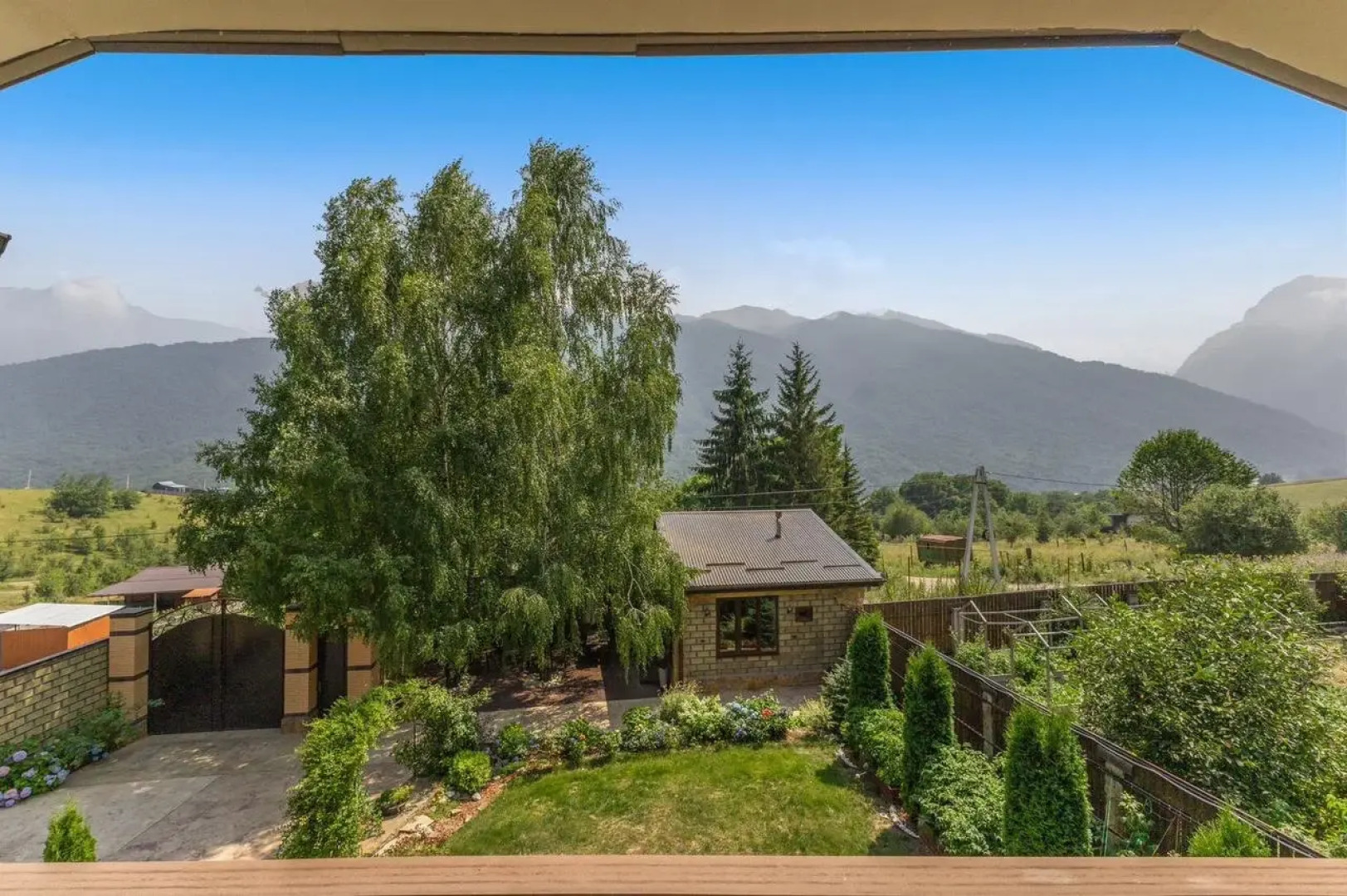 Частный дом Райский уголок среди гор и альпийских лугов