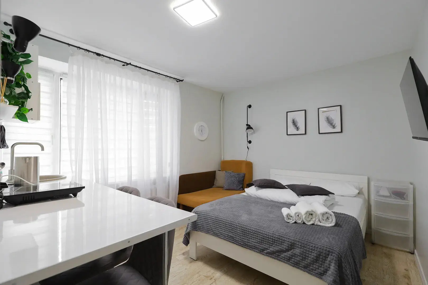 Апартаменты на Монетном Переулке 1