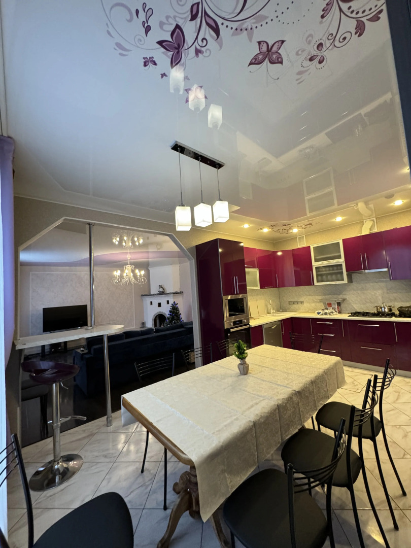 Частный дом на Нестерова