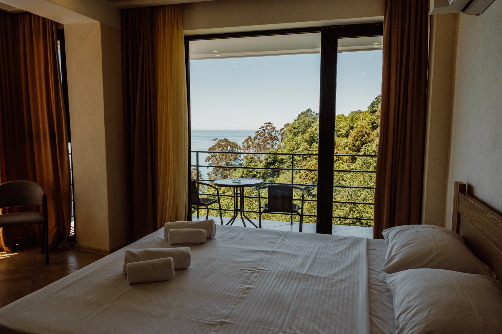 Отель Hills Kvariati