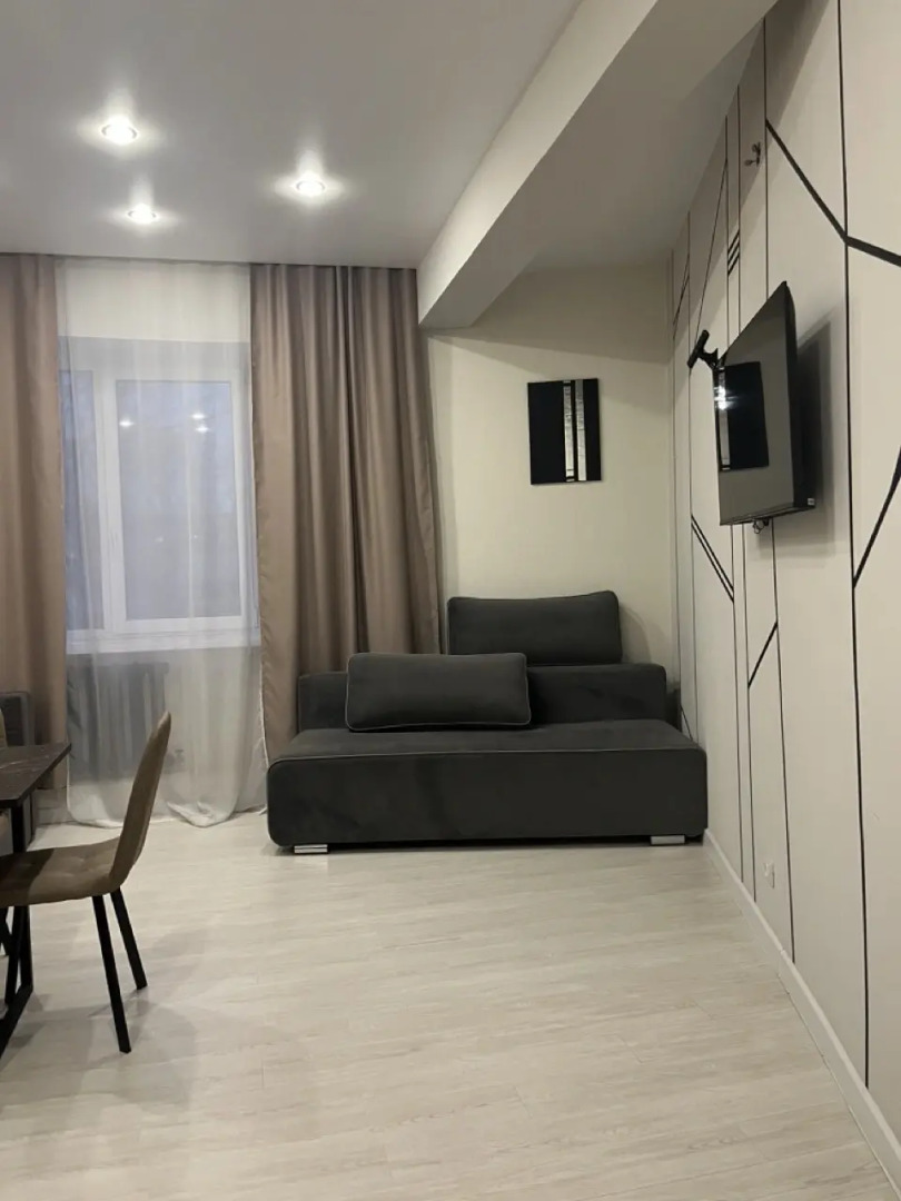 Квартира Апартаменты LOYAL'Ь Карла Маркса 66