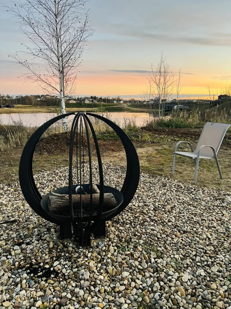 Частный дом Lakeside house