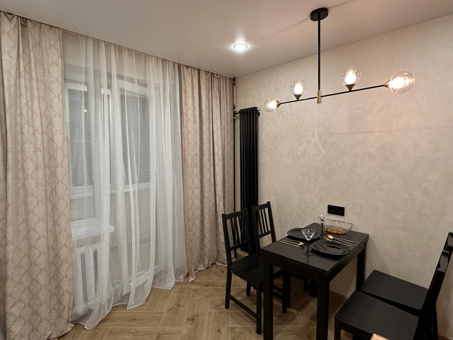 Апартаменты Большие Апартаменты с 3 спальнями на пр Ленина