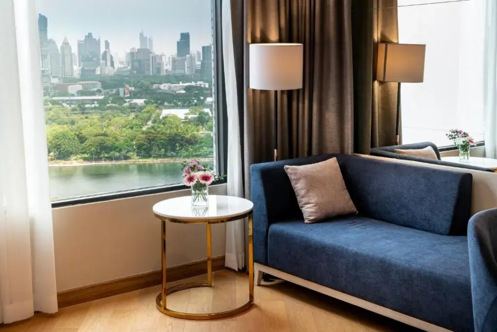 Отель Rembrandt Bangkok