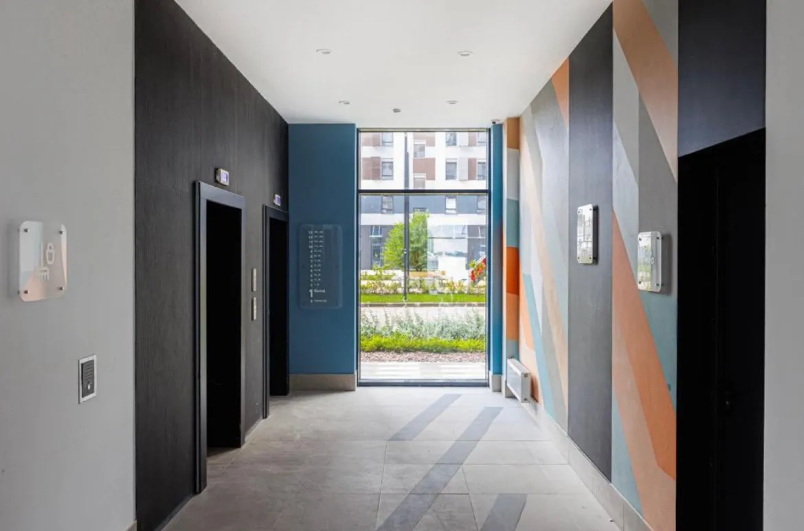 Апартаменты с 2-мя окнами у метро Спартак