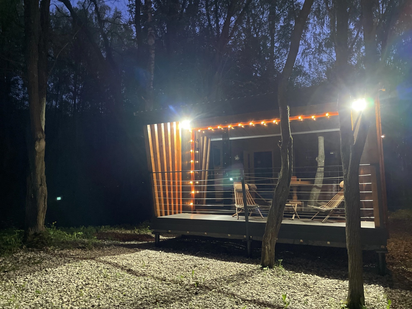 Отель Шепот