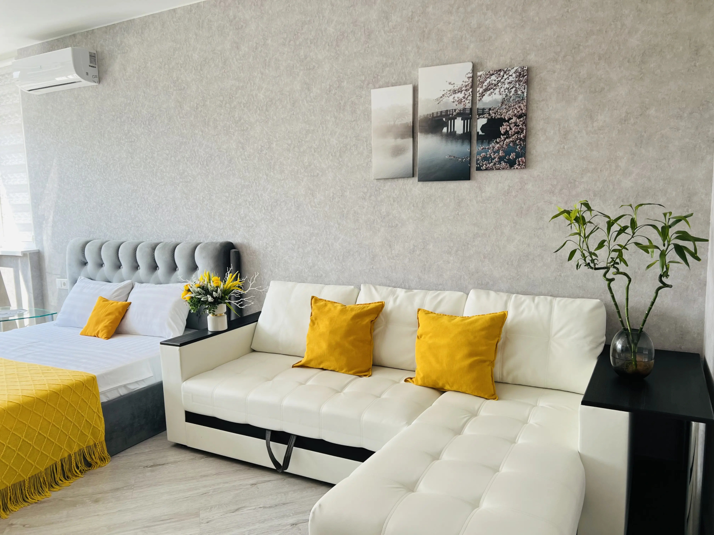 Квартира Комфорт на Нансена 103/1/5 1