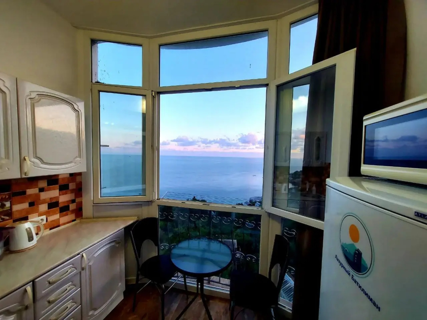 Апартаменты в бухте Батилиман возле пляжа