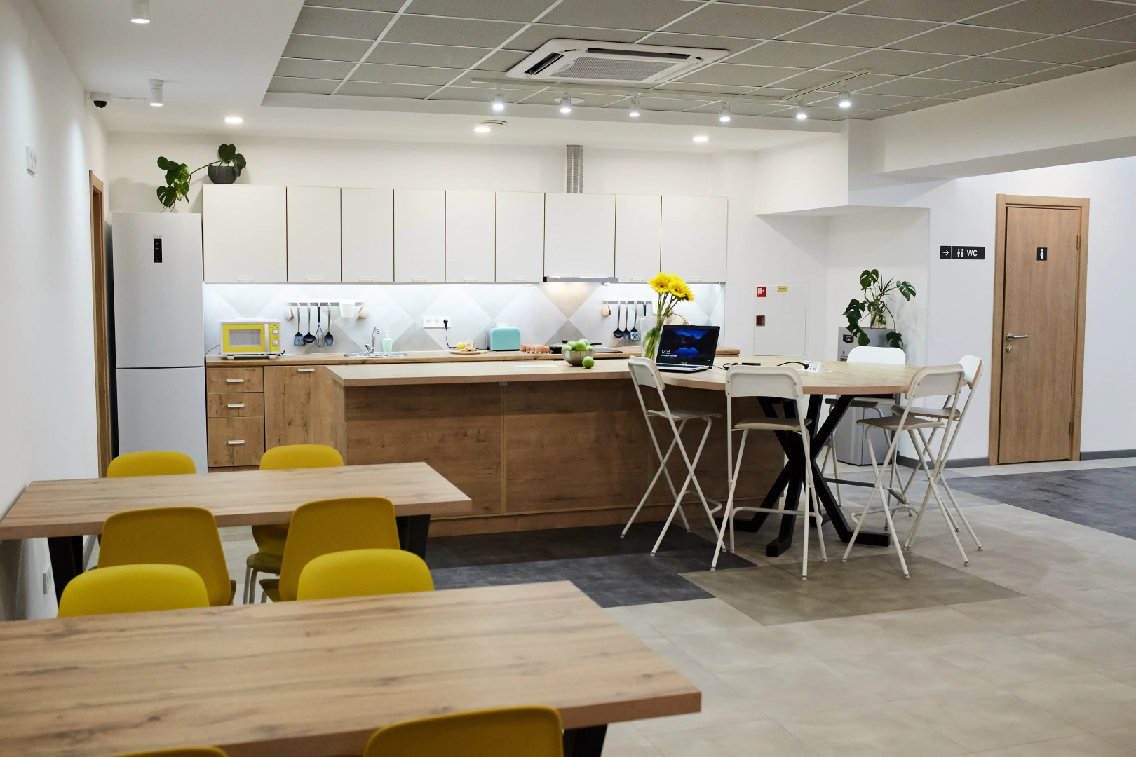 Коливинг Запятая