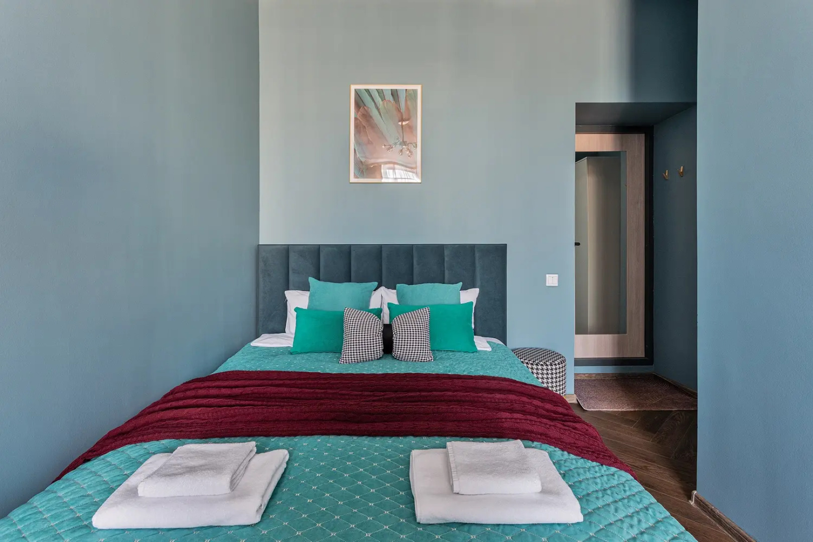 Апартаменты FullHouseApart дизайнерская четырехместная студия на вокзальной площади