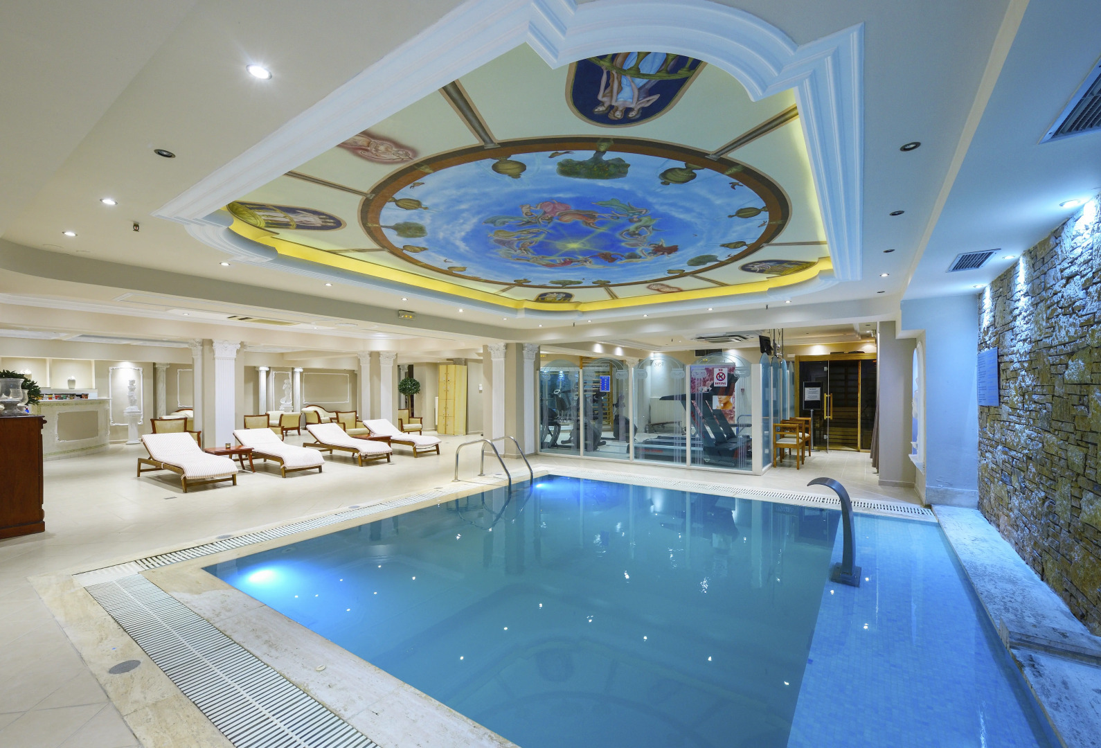 Secret Paradise Hotel & Spa