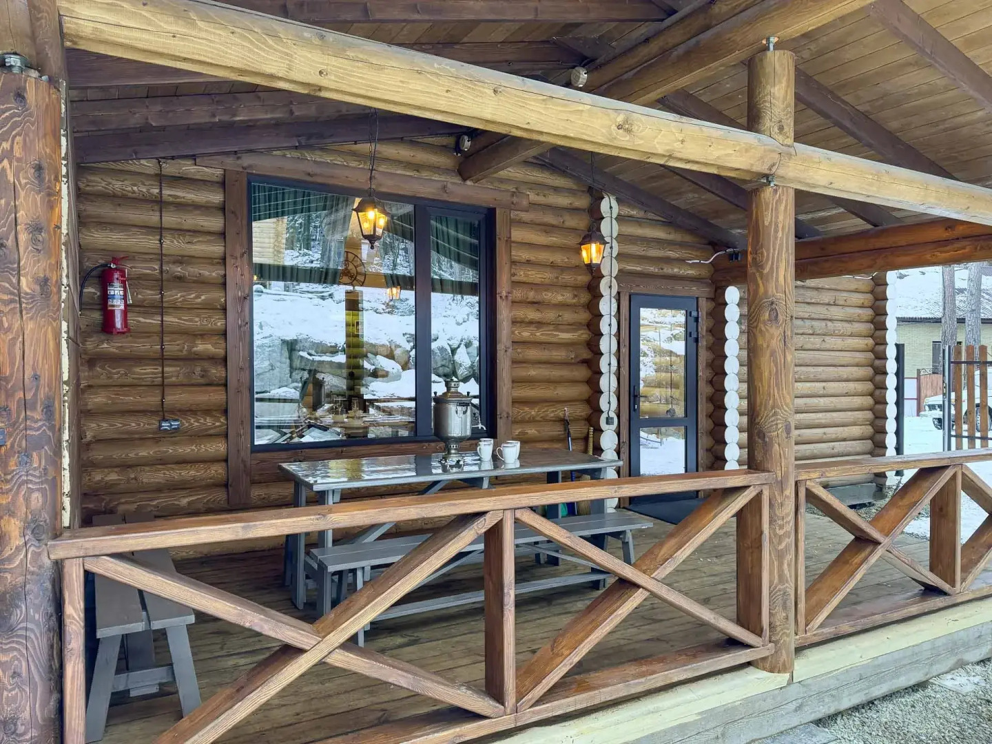 Частный дом У друзей сруб