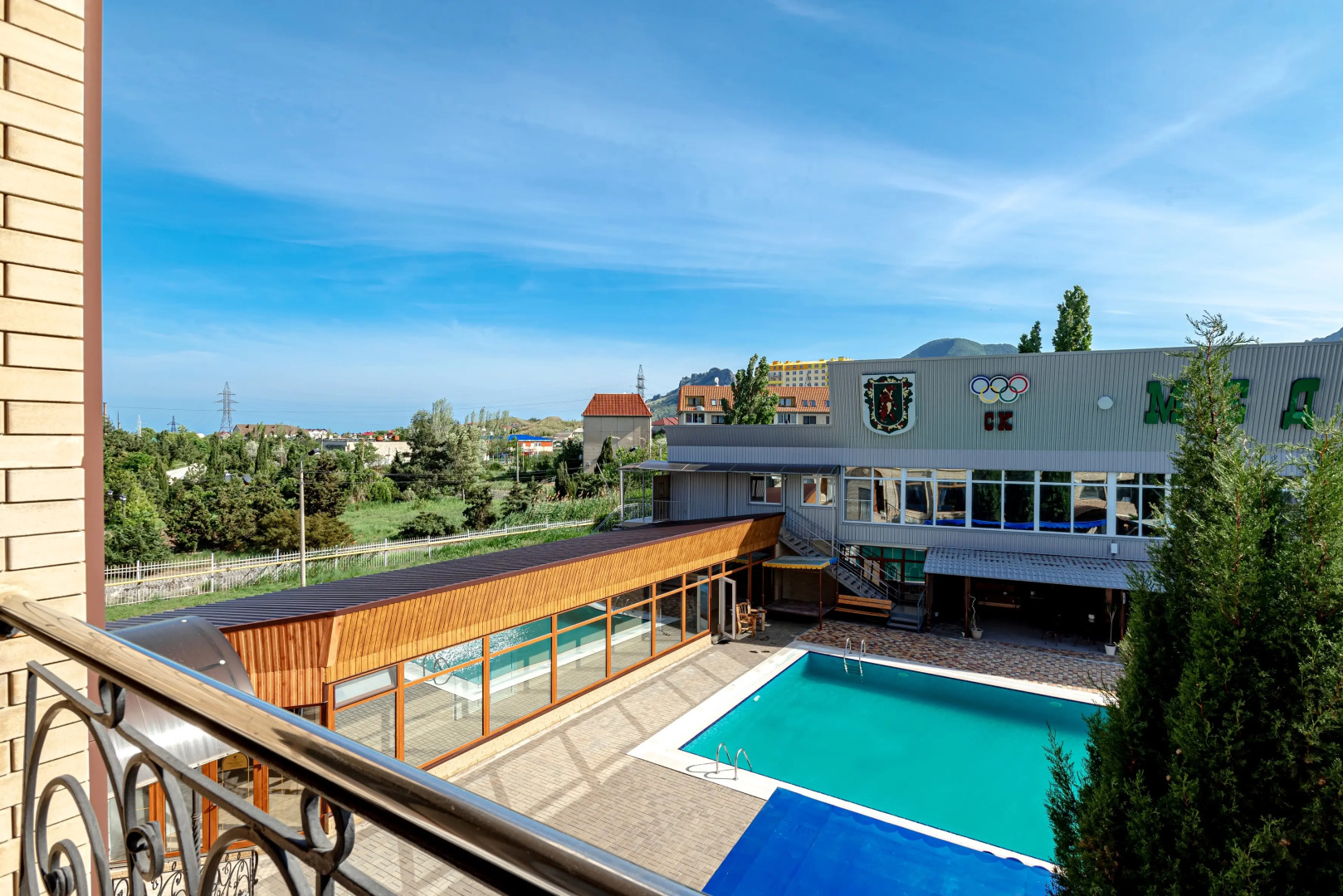 Отель Медведь Resort