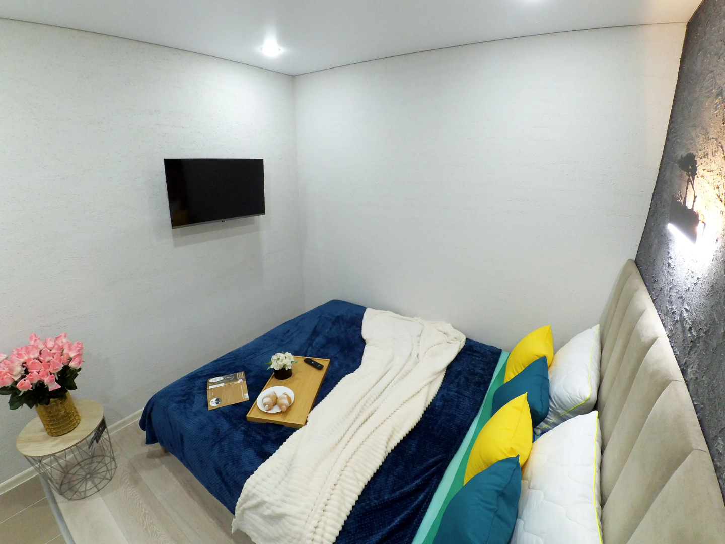 Апартаменты Студия Недалеко от Центра Города