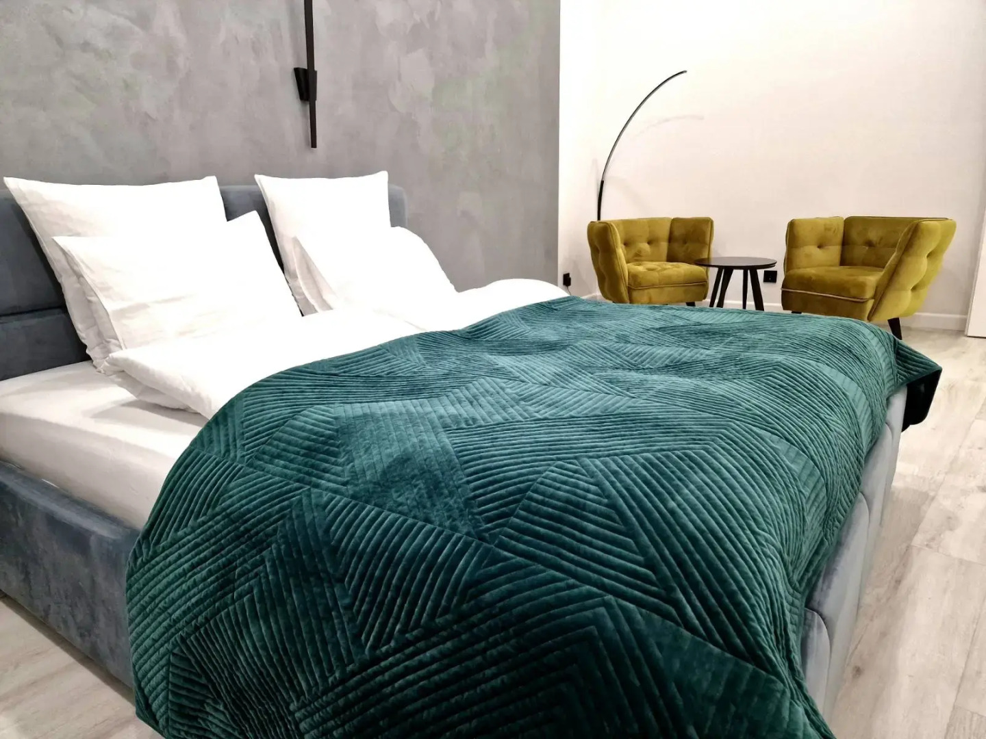 Апартаменты Центр, парковая зона, новый дом, охраняемая парковка, Колибри#24