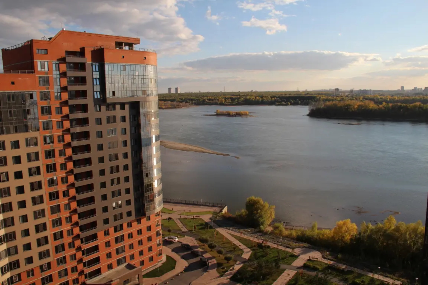 Апартаменты Stepanenkov на 2-ой Обской 154 на 16 этаже