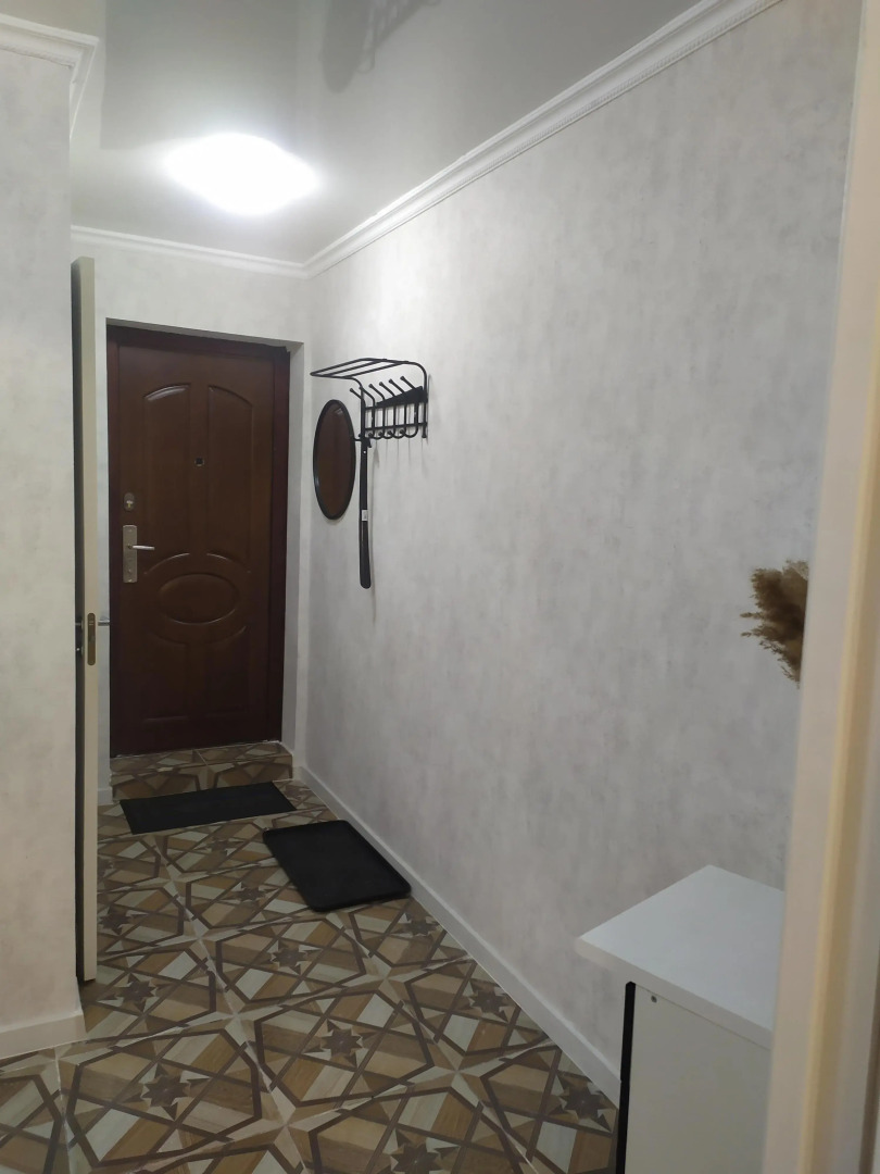 Апартаменты 2х-комнатная квартира возле Южного вокзала