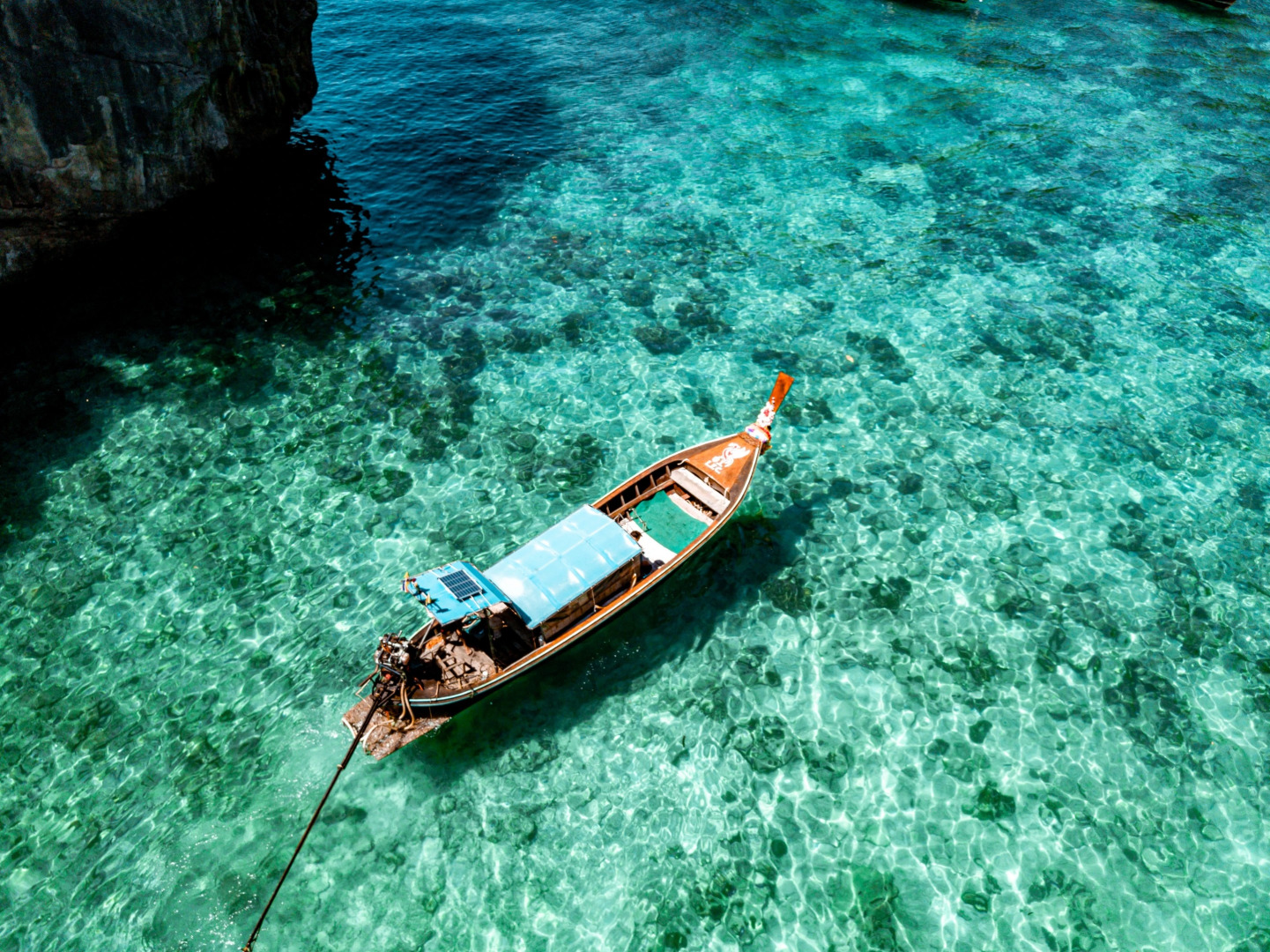 Отель Saii Phi Phi Island Village