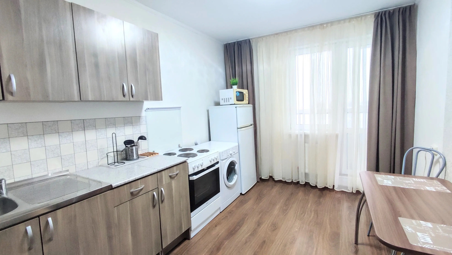 Квартира DailyRent-NN Апартаменты на Краснозвёздной рядом с Океанисом