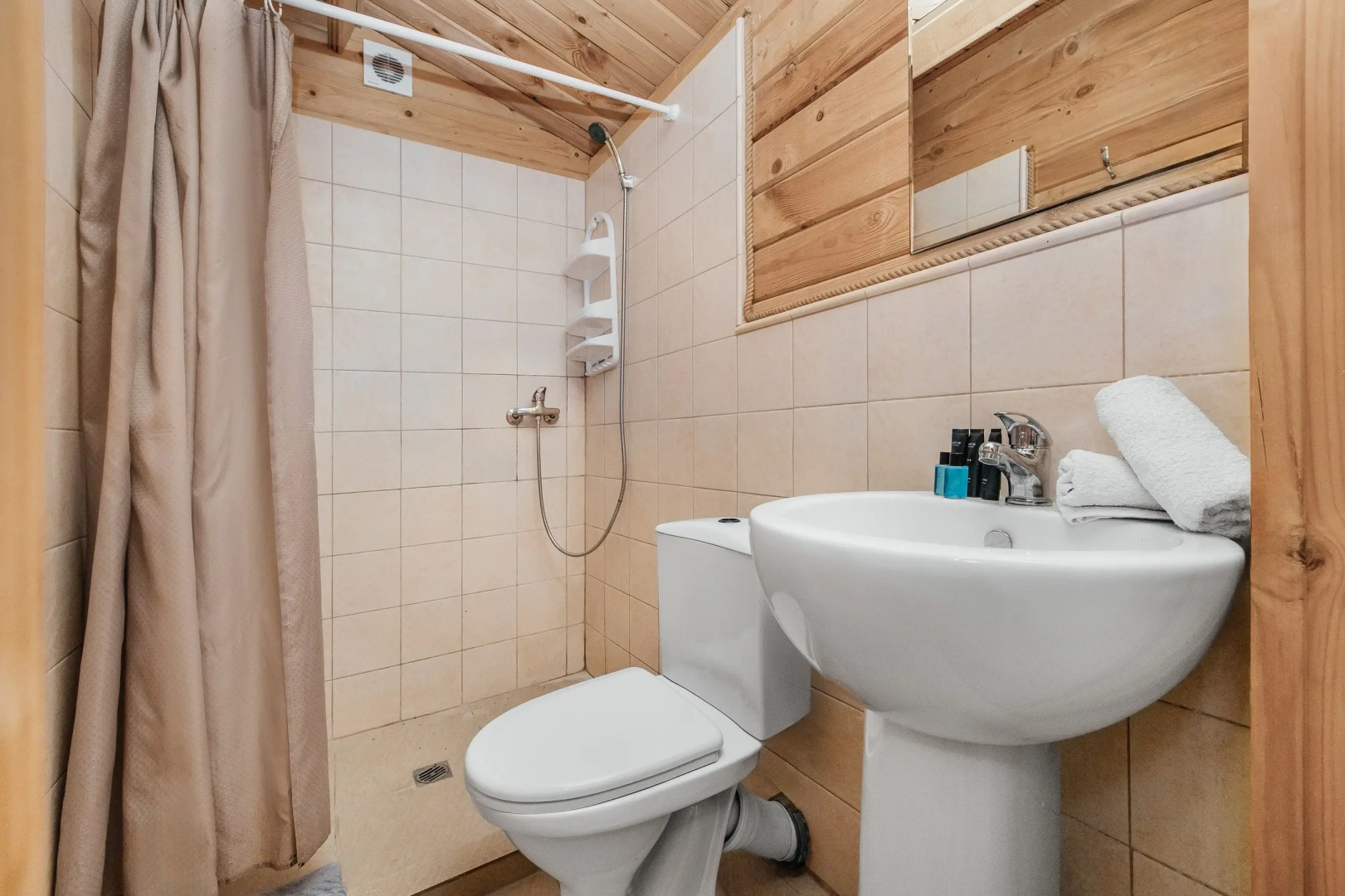 Курортный отель Отель Eco House Pitiunt