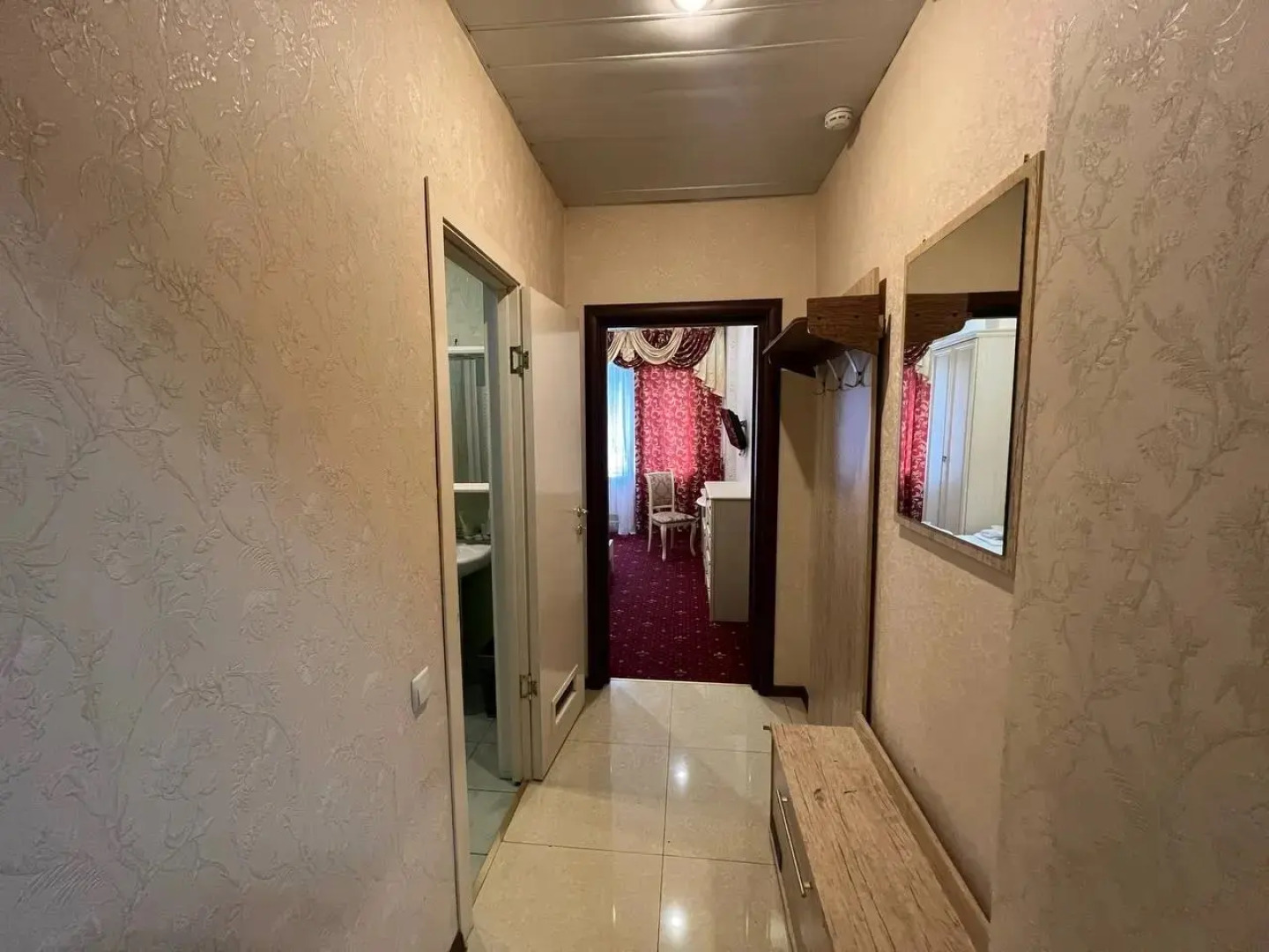 Отель Автор