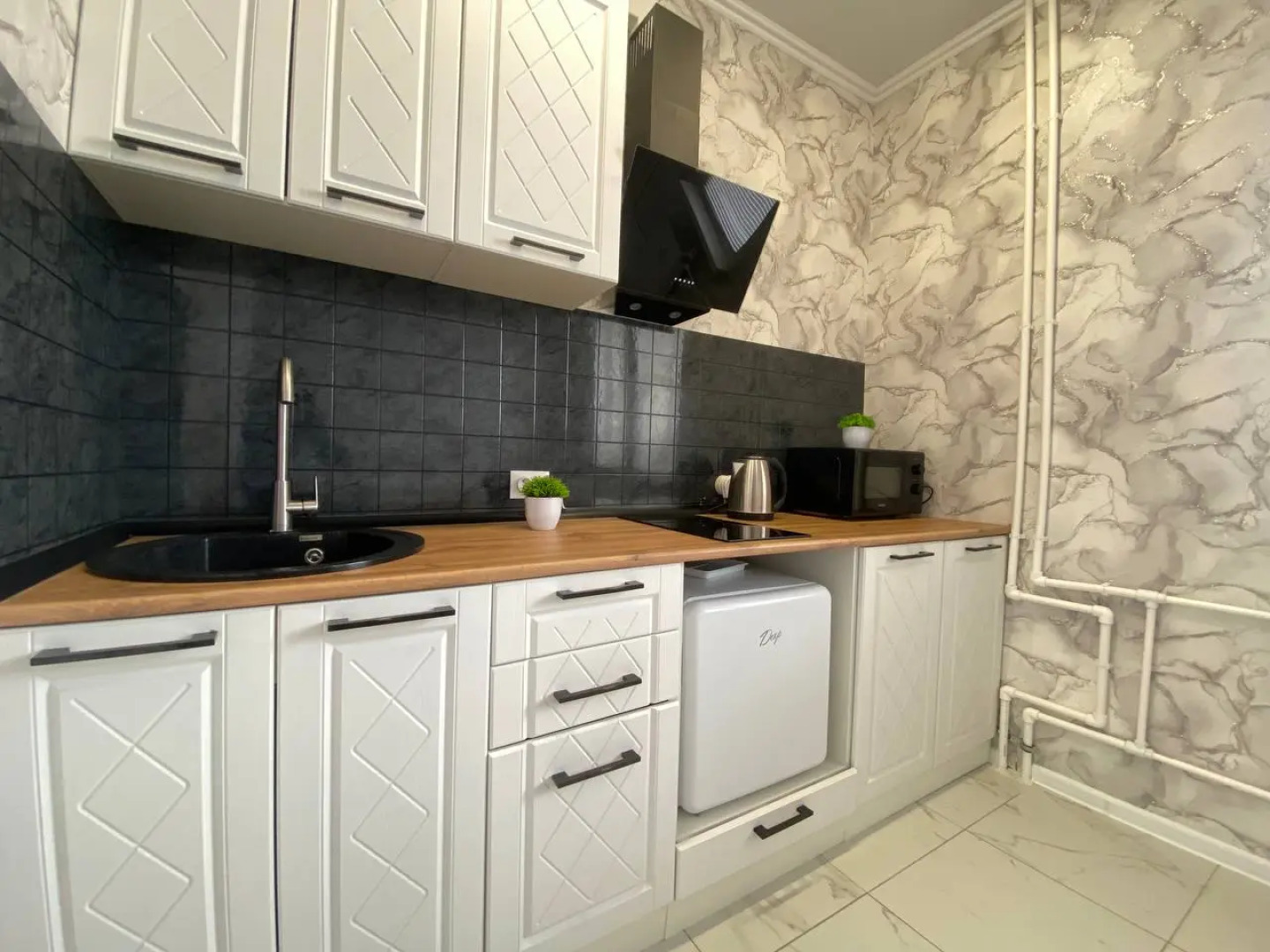 Апартаменты LikeHome на Дорофеева 7