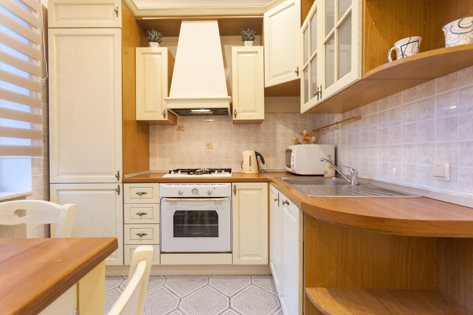 Апартаменты двухкомнатные экстра-люкс в центре