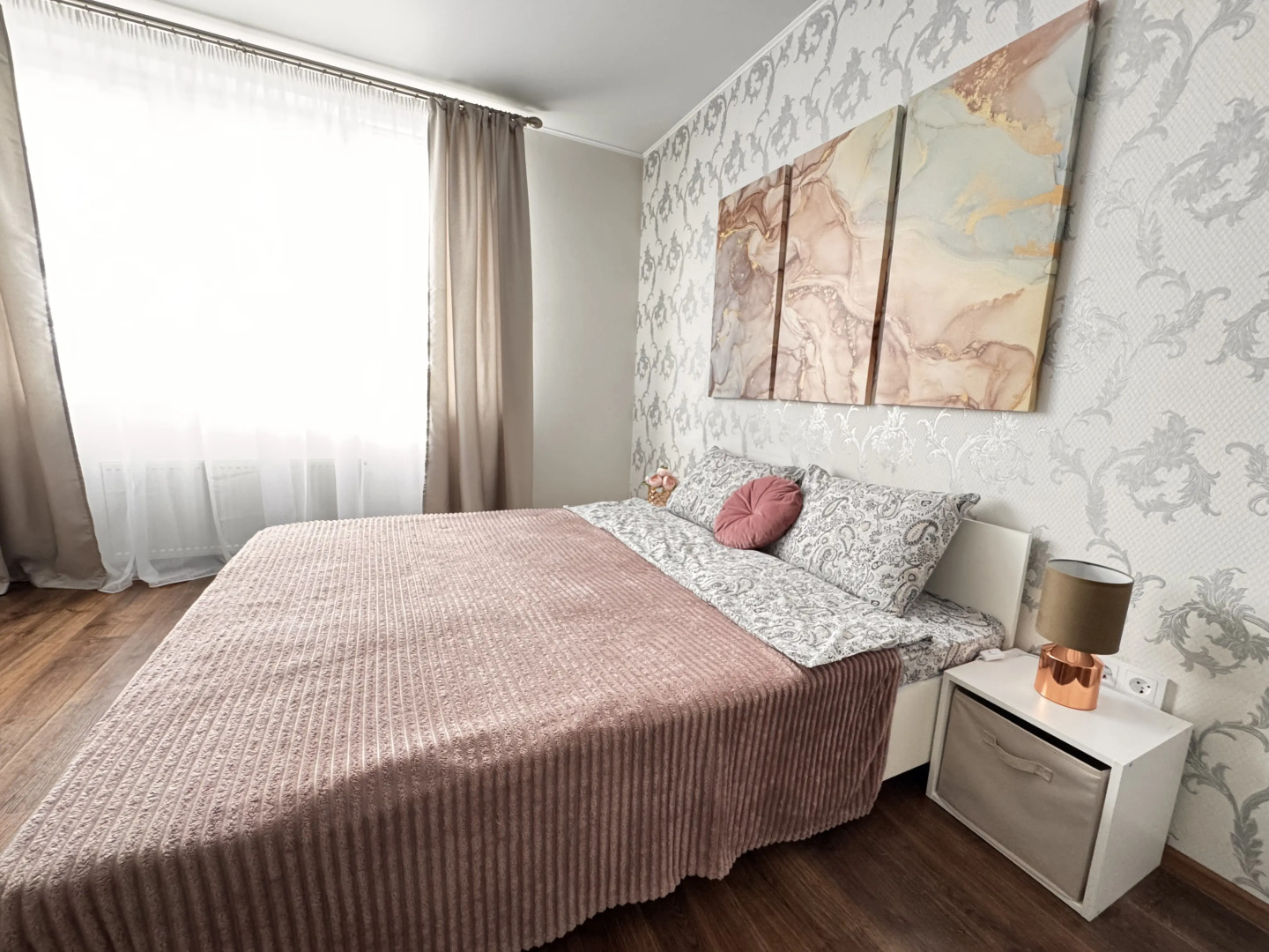 Квартира в Самом Центре Исторического Района Амалиенау