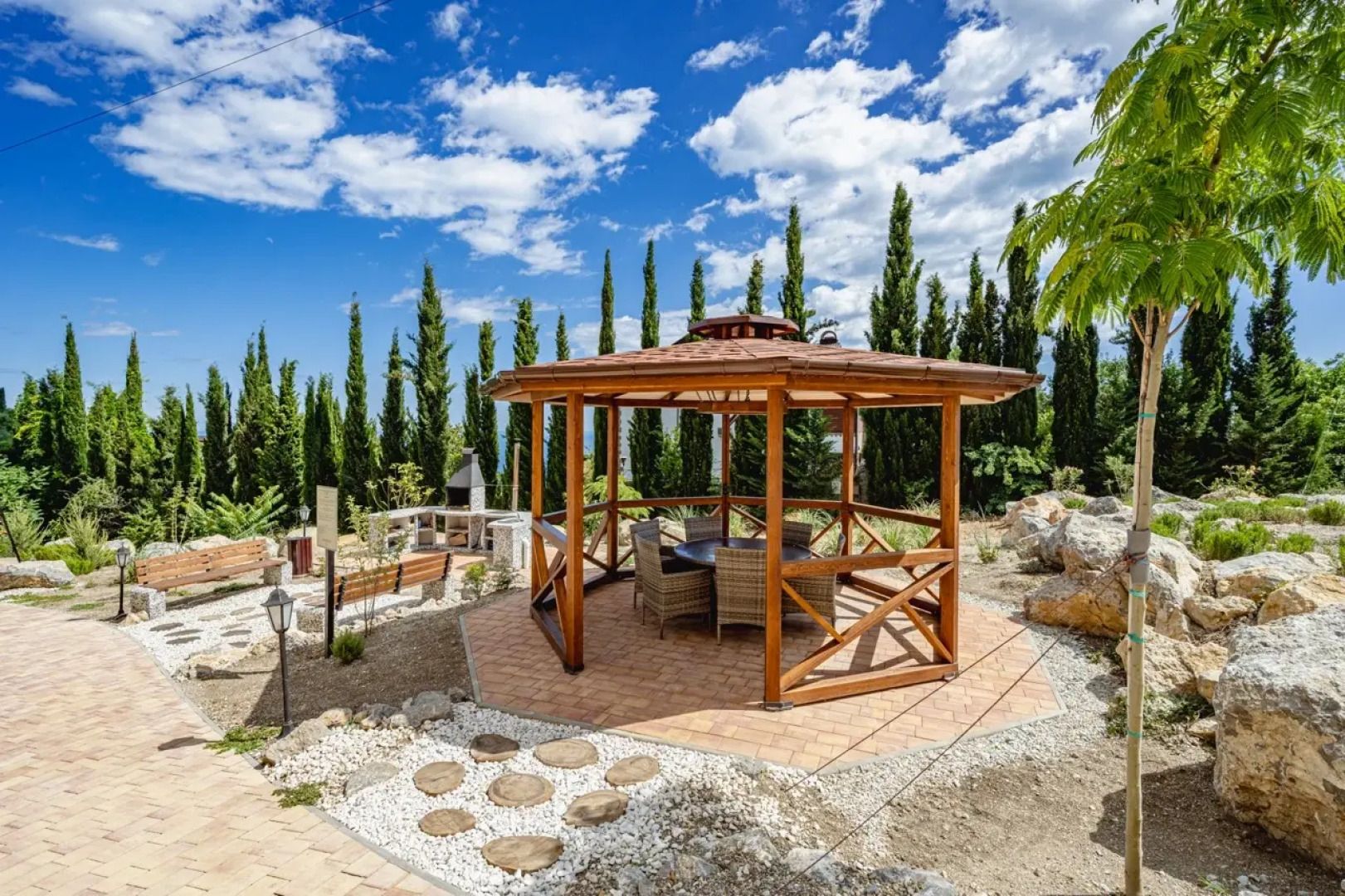 Квартира Двухкомнатная квартира с балконом в комфортном ЖК Монако