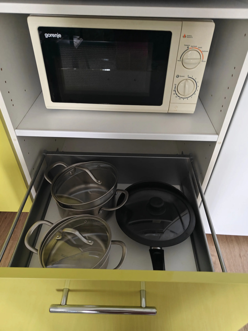 Студия Green метро Ладожская