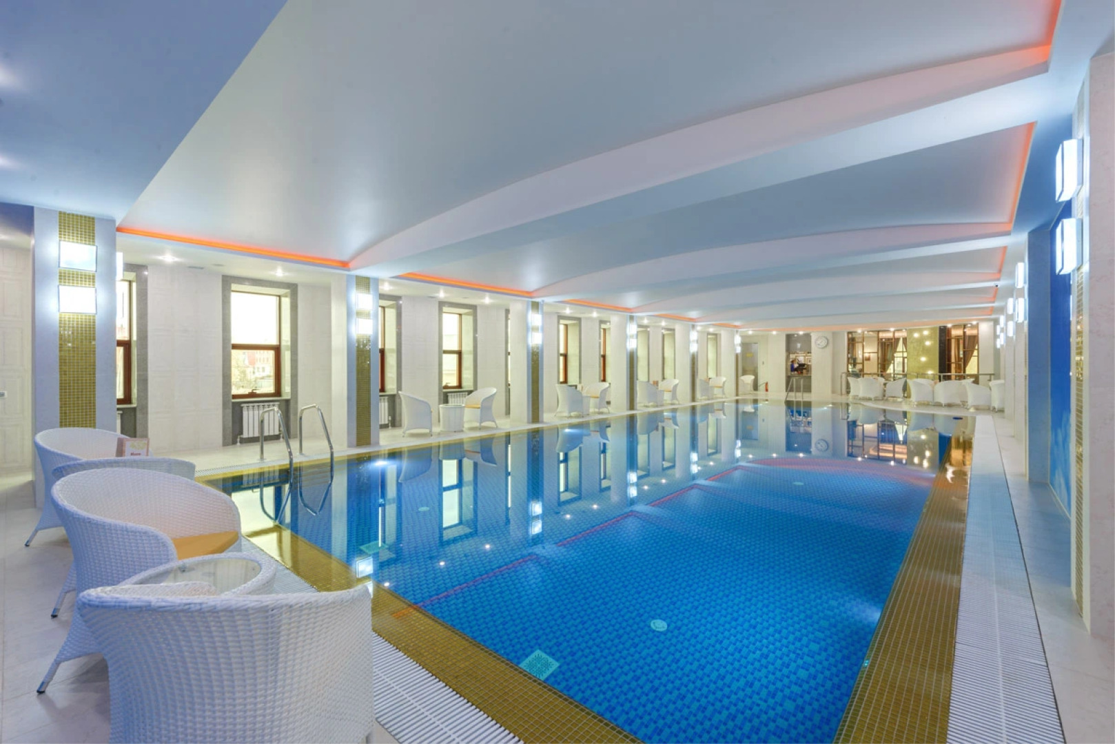 Отель Казжол Астана