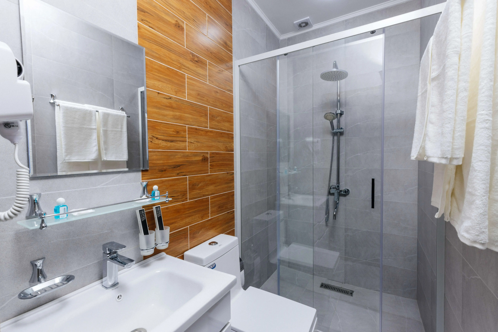 Отель Royal Sebzor Expo