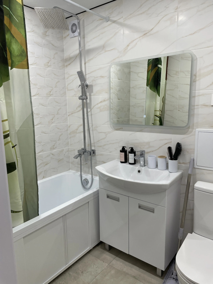 Квартира на Полежаева 163 (70)