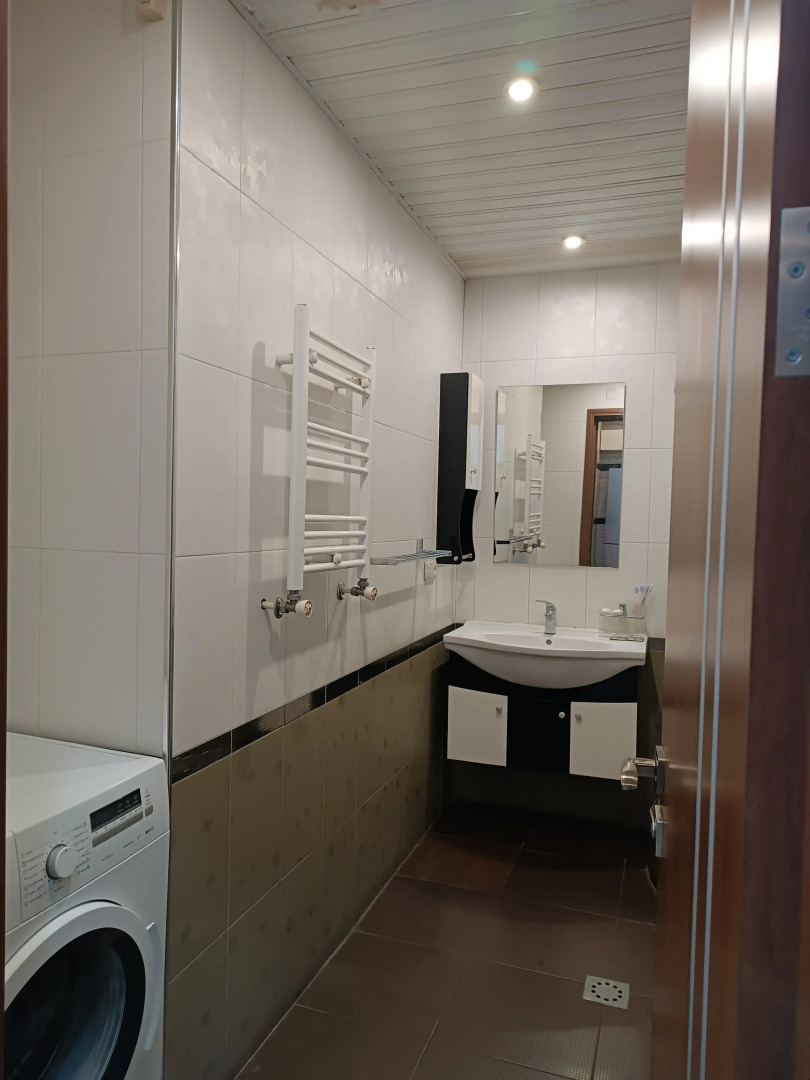 Apartments RentInnYerevan Aram 4/3