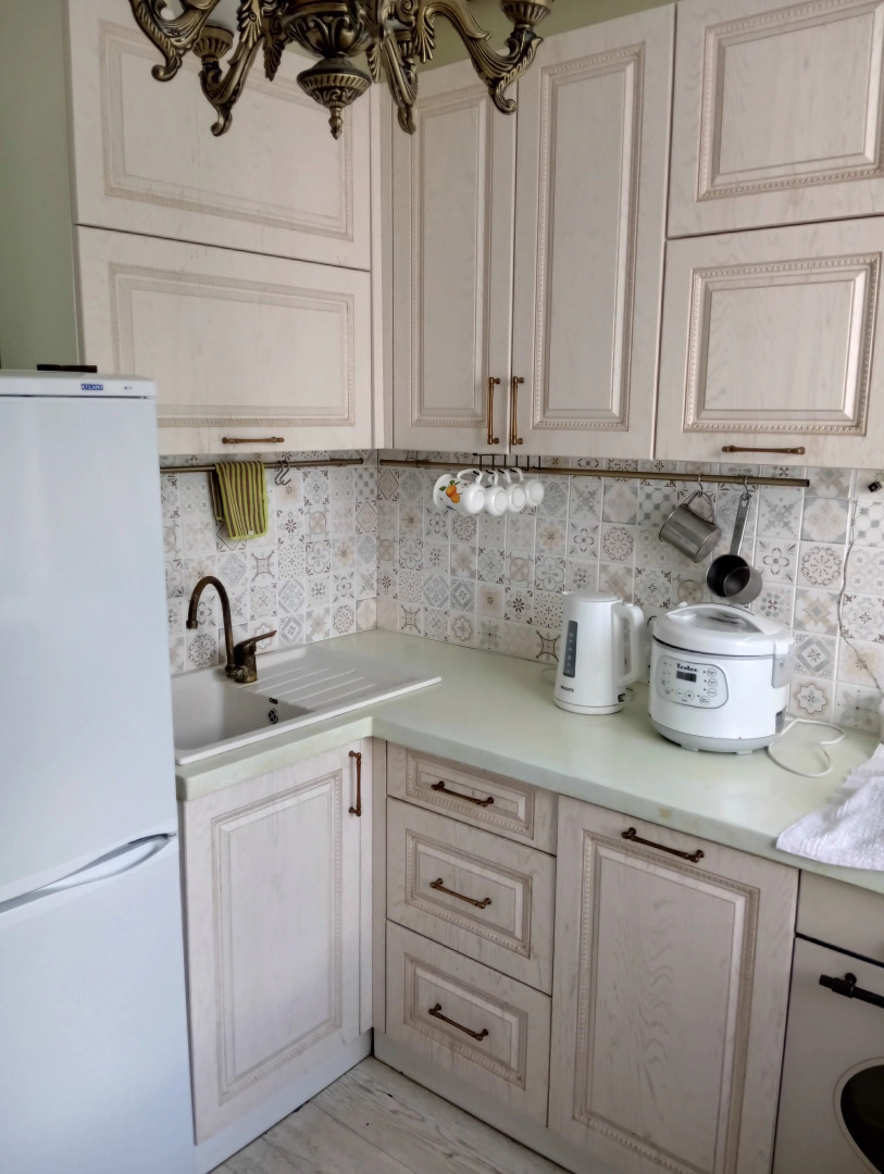 Квартира Светлая веселая единичка в двух километрах от ЖД вокзала