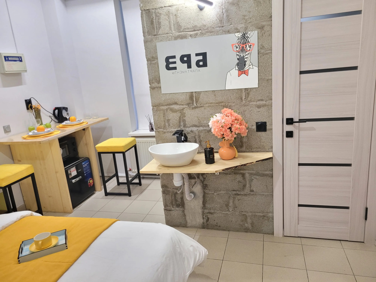 Апартаменты Лофт Зебра малый