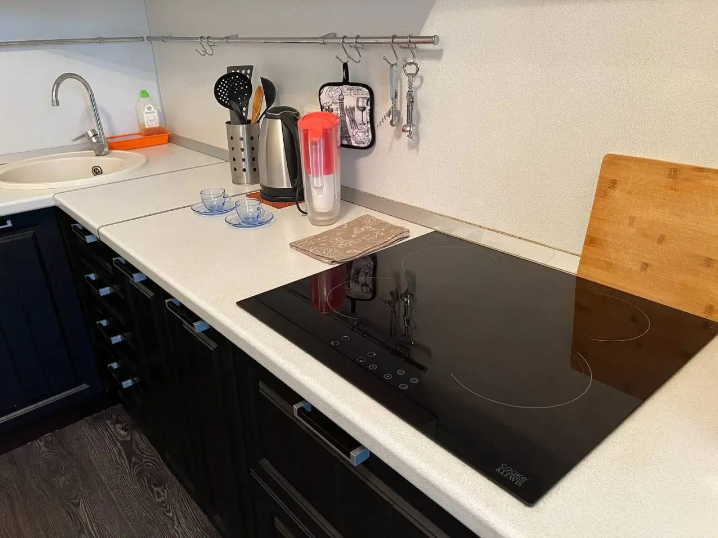 Na Ulitse Yalagina 15 Apartments	