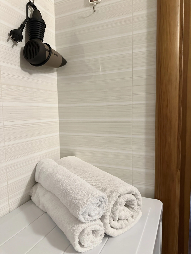 Апартаменты на 100летии 128а на 4х человек