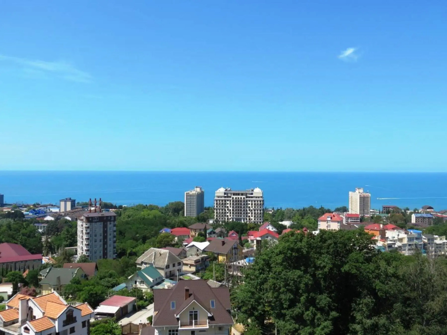 Апартаменты с Балконом и Шикарным Видом на Море