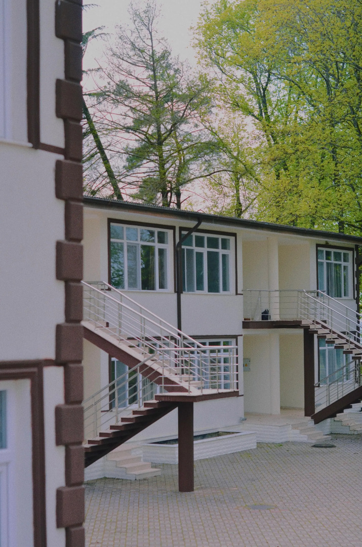 Отель Агудзера